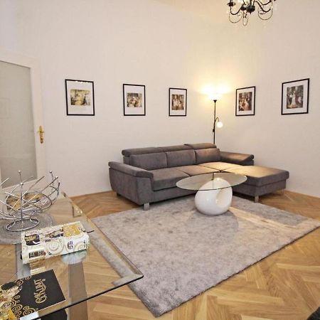 Ferienwohnung Klimt Vienna Exterior photo