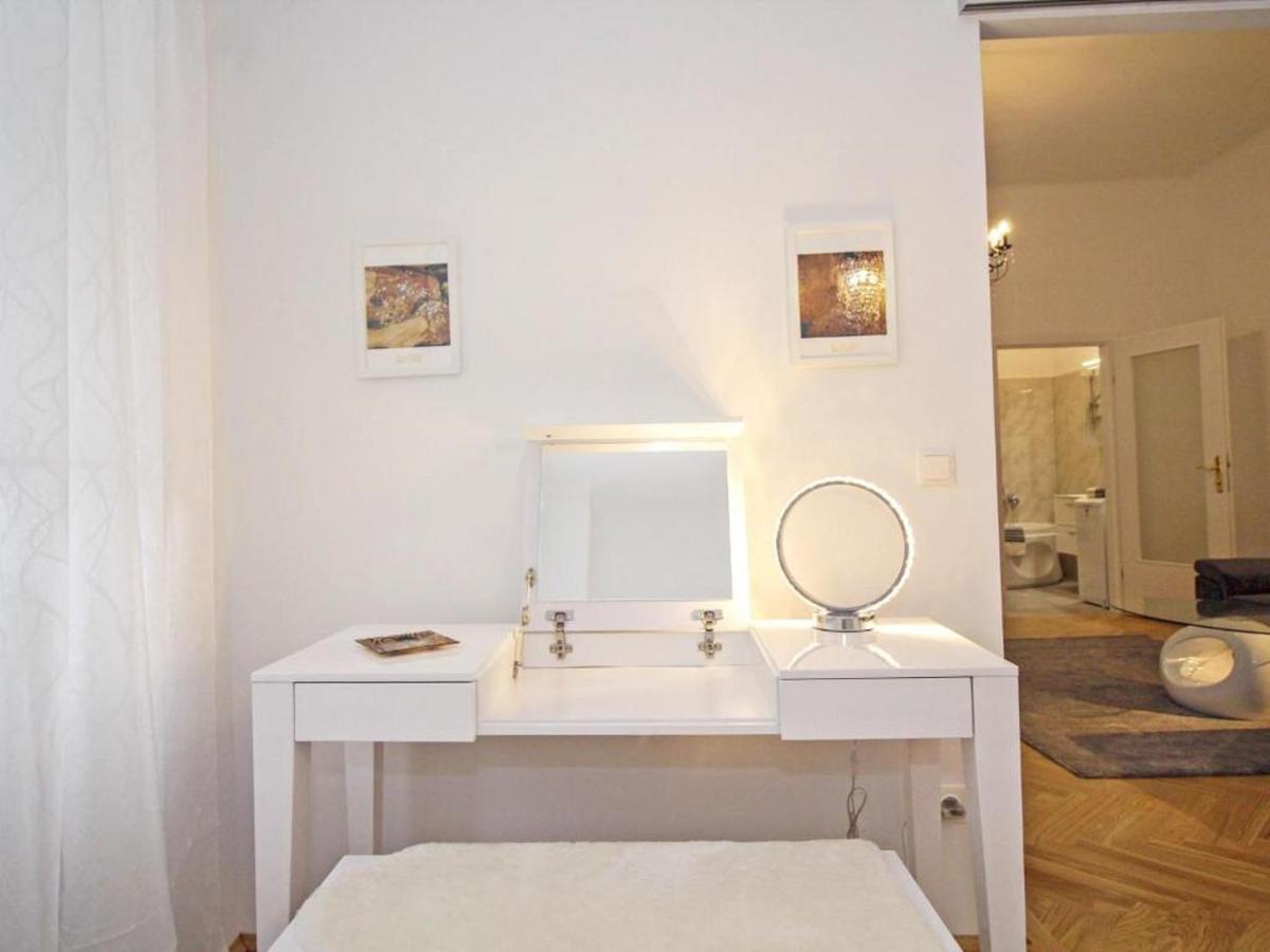 Ferienwohnung Klimt Vienna Exterior photo